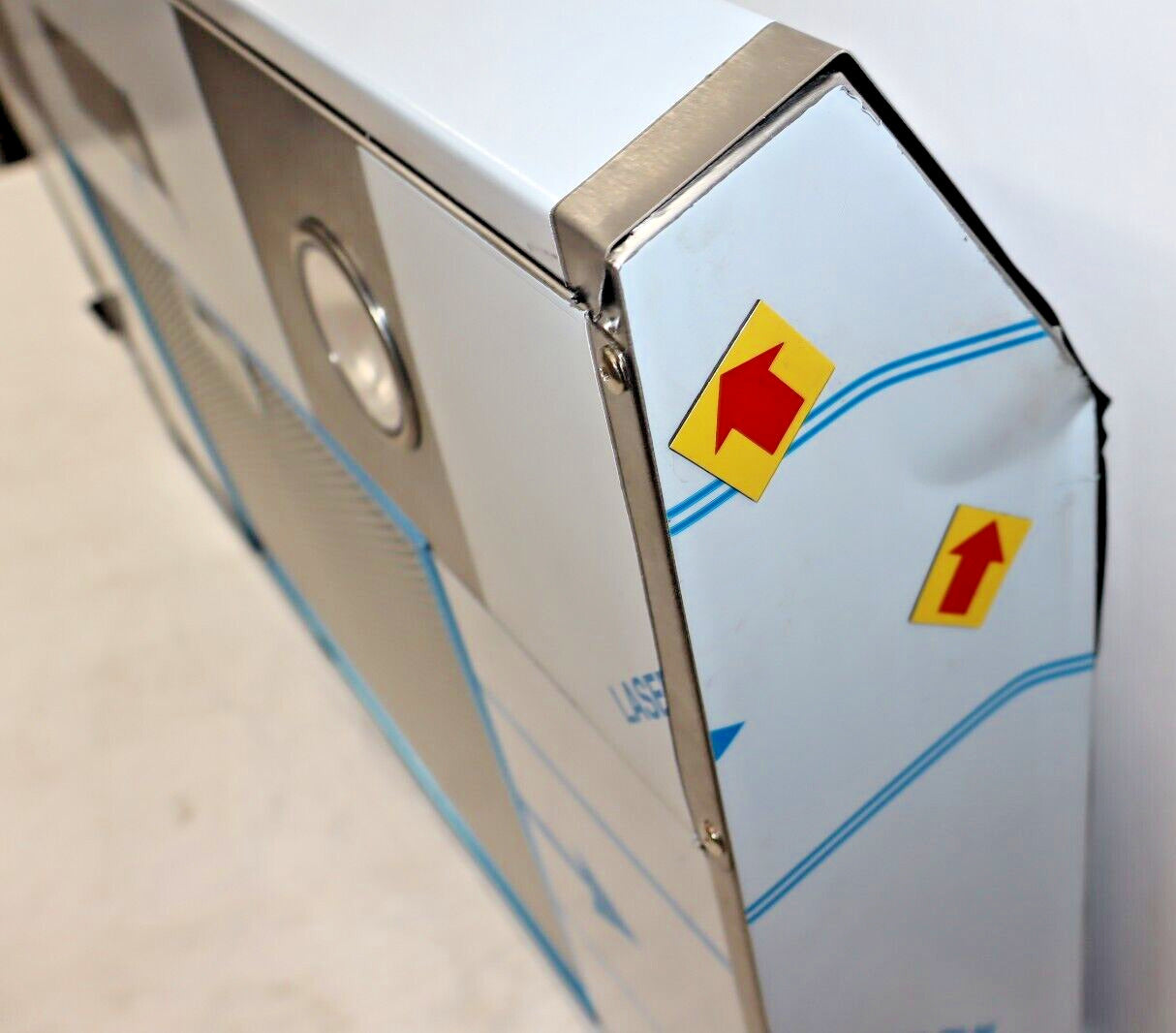 Samsung NK30B3000US/AA 30" Under Cabinet Convertible Range Hood, Stainless Steel