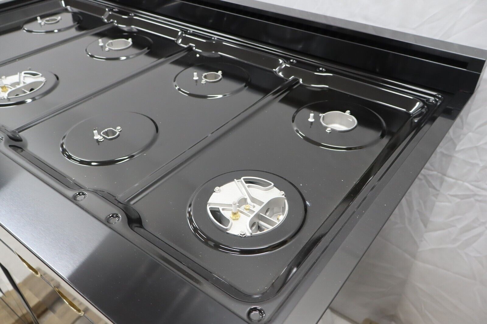ZLINE SGRBZ-48-G Autograph Edition Paramount 48" Double Convection Oven Gas Range w/ 8 Burners