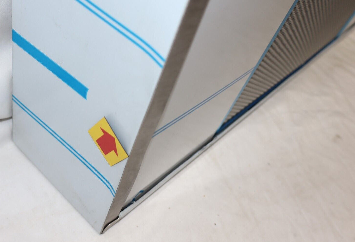 Samsung NK30B3000US/AA 30" Under Cabinet Convertible Range Hood, Stainless Steel