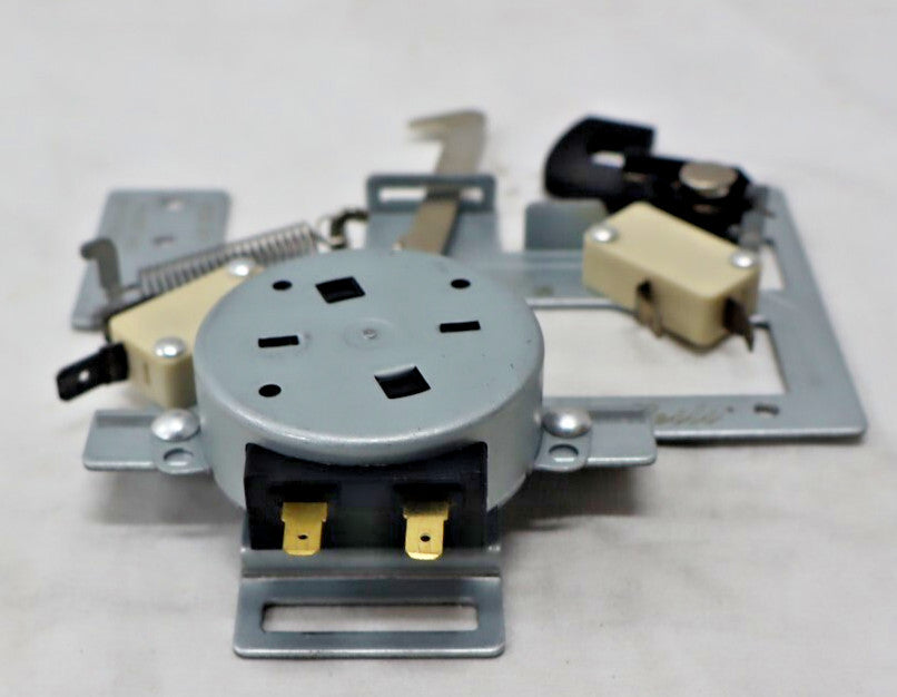 OEM Whirlpool Wall Oven Door Latch Assembly W11686858 W11132456