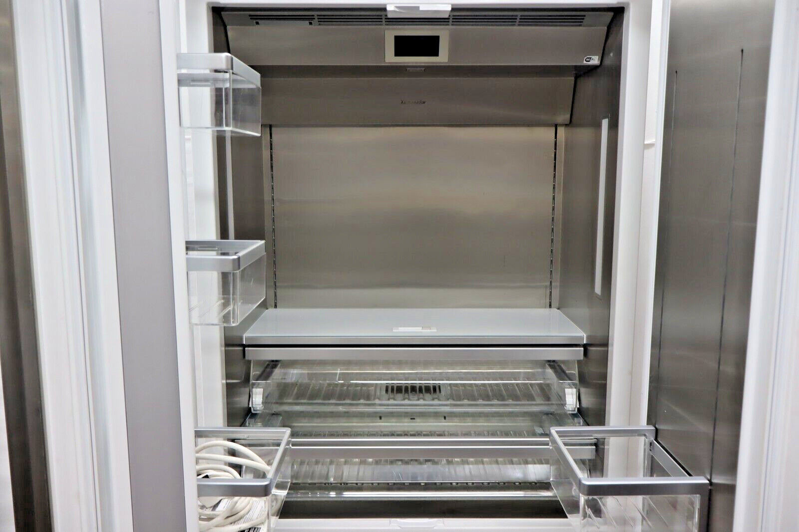 Thermador T36BT915NS 19.4 Cu. Ft. 36" Built-In Smart French Door Refrigerator