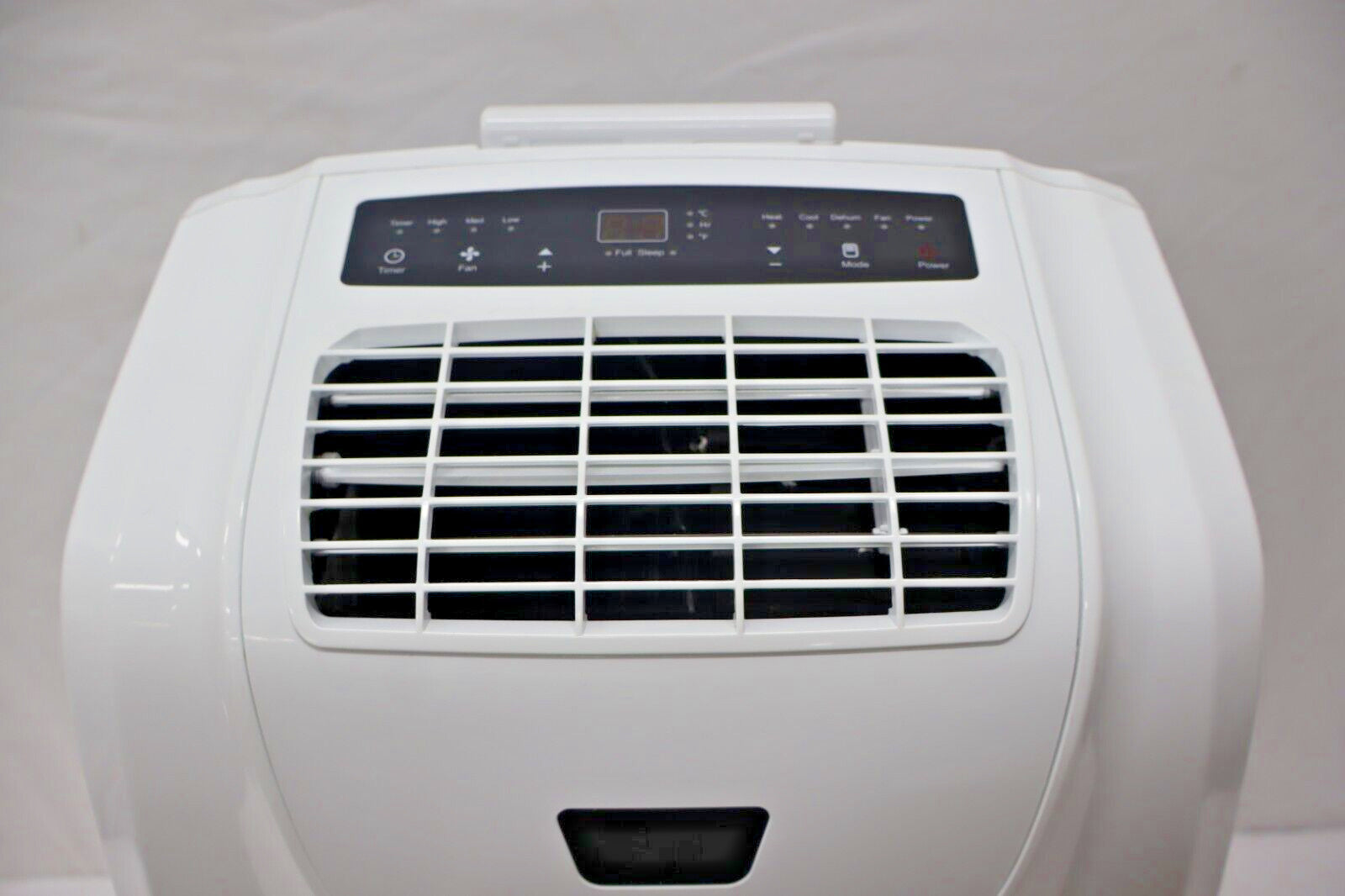 AireMax 500 SqFt Portable Air Conditioner 8,000 BTU & 11,000 BTU Heater APE508CH