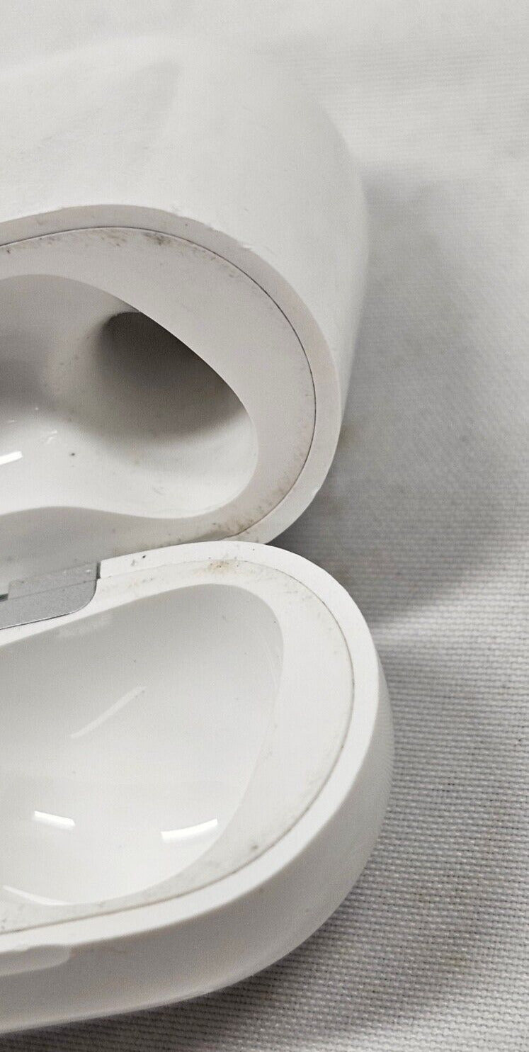 Apple Airpod Replacement Charging Case Only (3rd Gen)  A2566- Tested